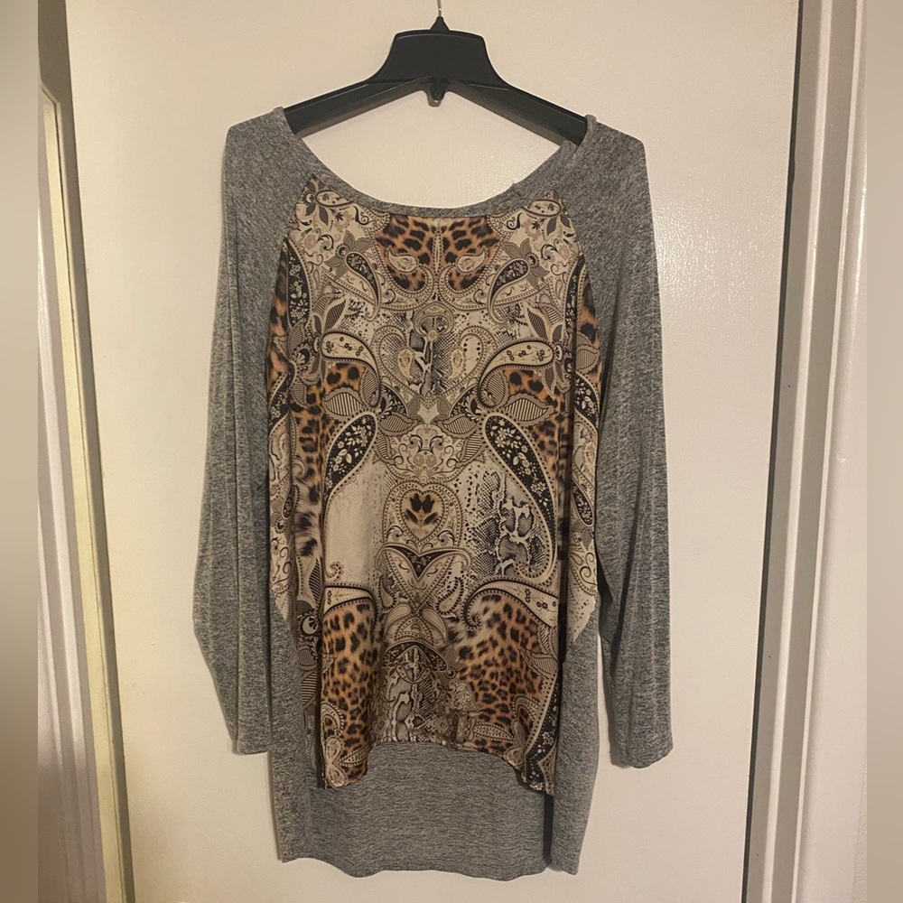 Established 1962 2X Silky/Knit Paisley Print Blouse